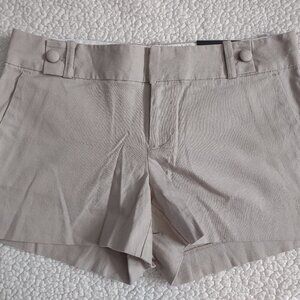 NWT Banana Republic tan beige cotton blend casual Ryan fit shorts ladies size 6